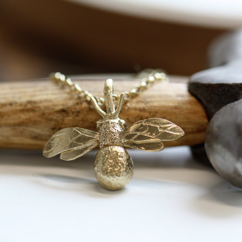 Solid 9ct Gold Large Bumblebee Necklace