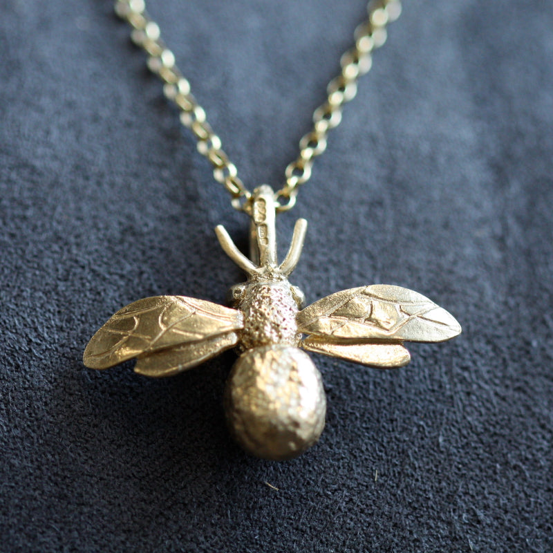 Bumblebee Necklace – anne woodman jewelry design