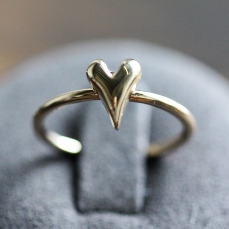 9ct gold heart handmade ring