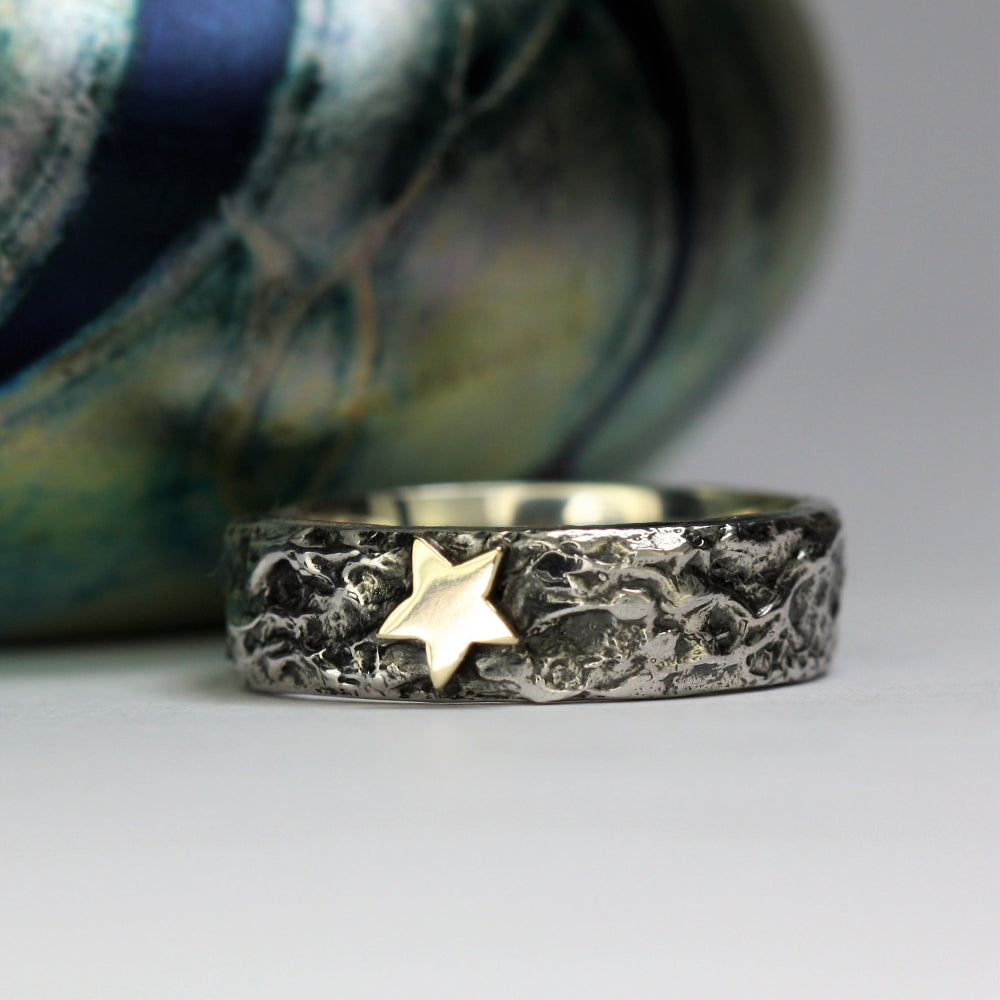 Gold star wide textured treasure ring