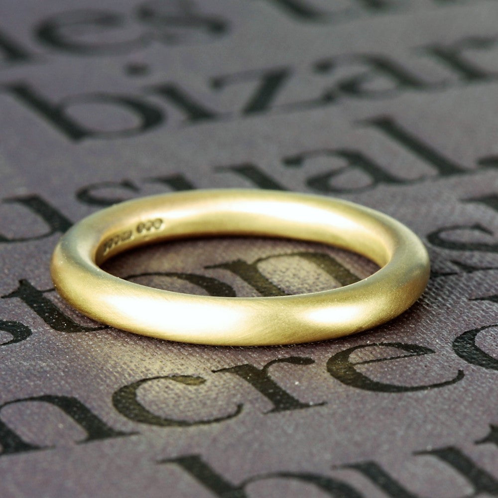 3mm thick solid gold halo wedding ring