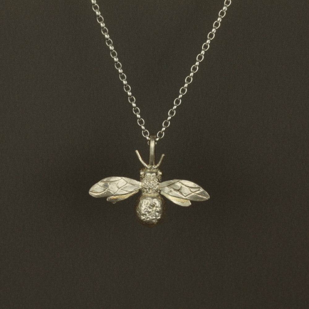 handmade silver bee necklace