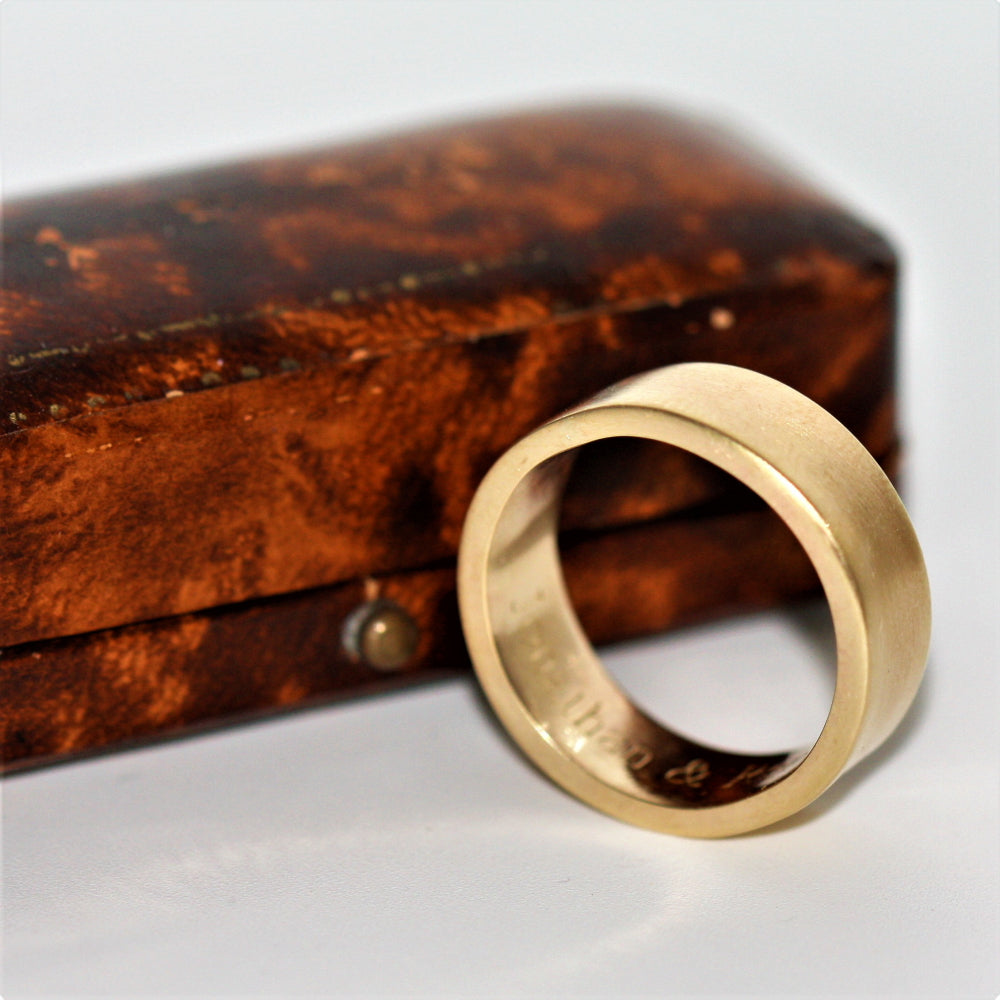 8mm wide 9ct gold unisex handmade wedding ring band