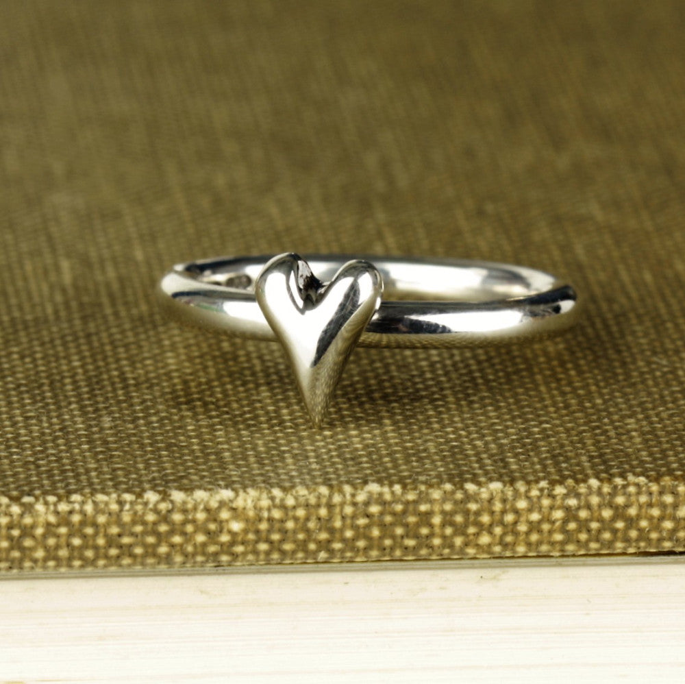 unusual handcrafted wild at heart sterling silver ring